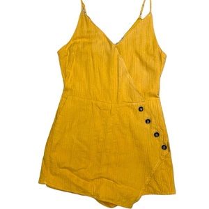 J for Justify Skort Romper Golden Amber V-Neck Lined Size Medium